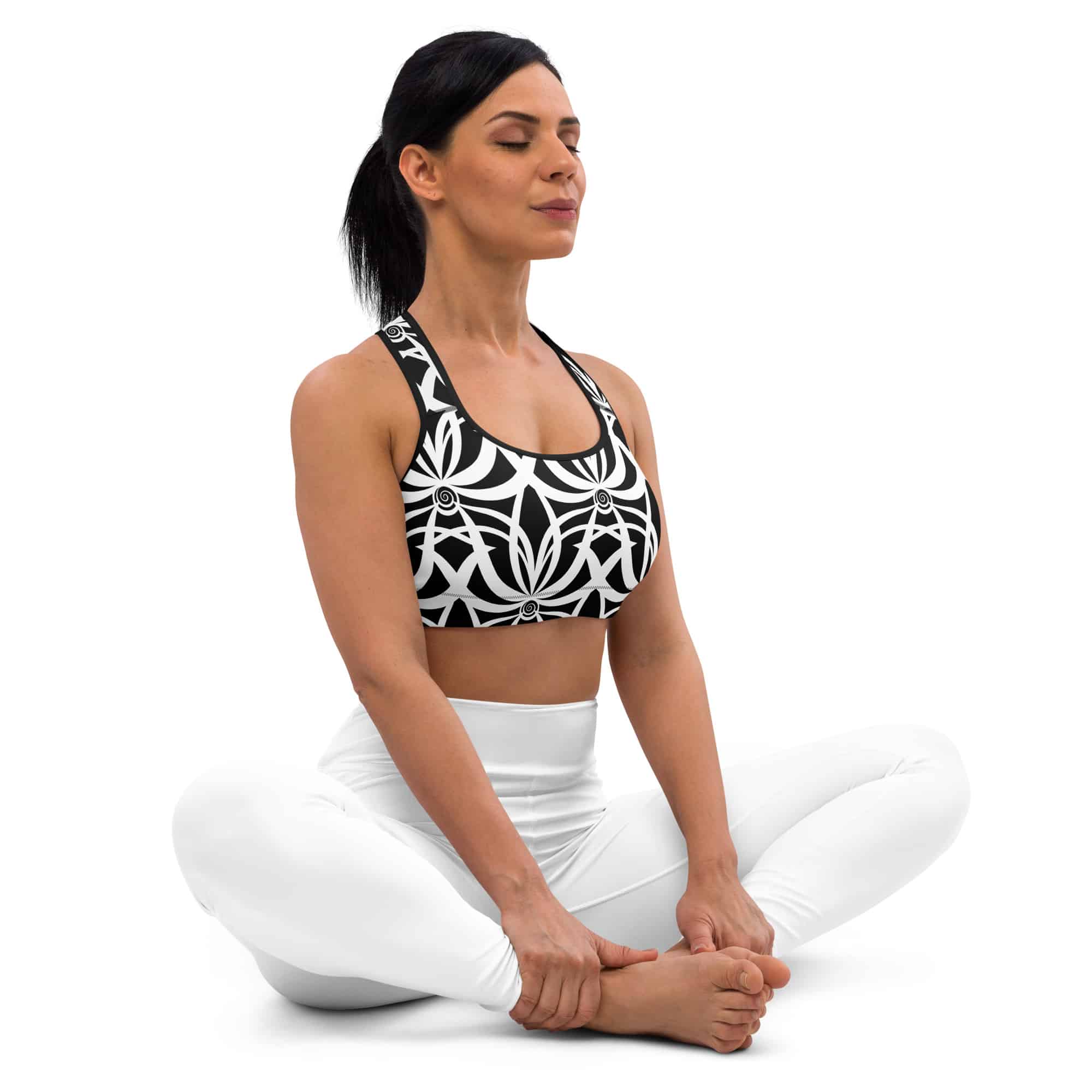  Womens Plus Size Sports Bras Non-Wired Removable Padded Medium  Support Crop Tops, Comfortable Yoga Bra Full Cup (Color : White, Size : 5X- Large) : Clothing, Shoes & Jewelry